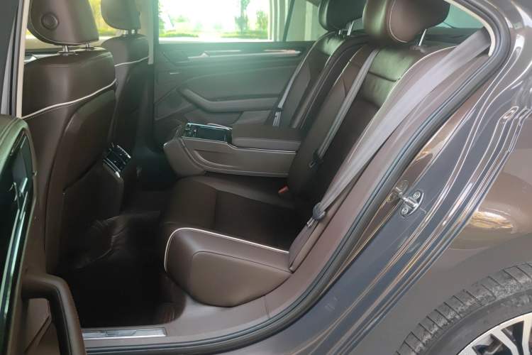 Used Volkswagen Phideon 2016 380TSI Two-Wheel-Drive Supreme Edition