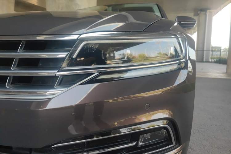 Used Volkswagen Phideon 2016 380TSI Two-Wheel-Drive Supreme Edition