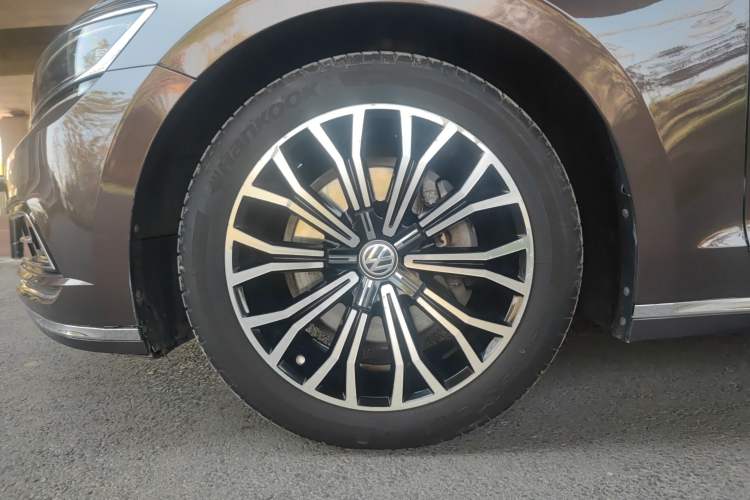 Used Volkswagen Phideon 2016 380TSI Two-Wheel-Drive Supreme Edition