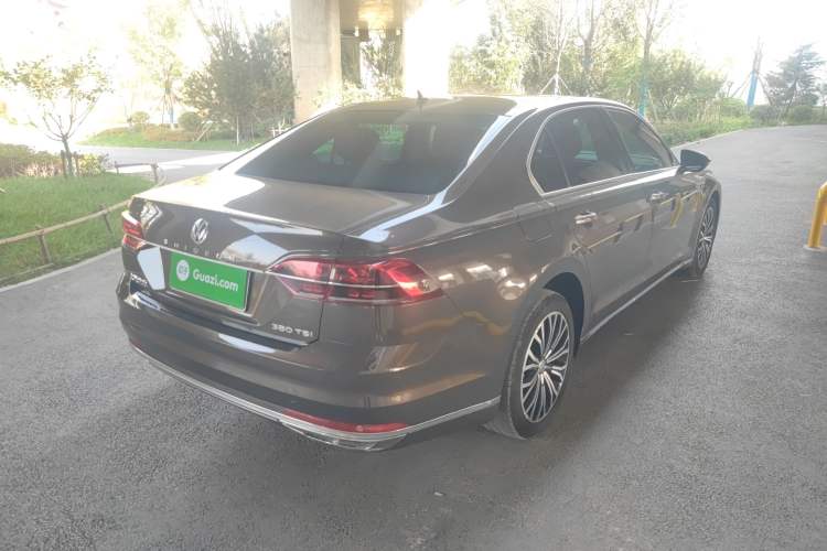 Used Volkswagen Phideon 2016 380TSI Two-Wheel-Drive Supreme Edition