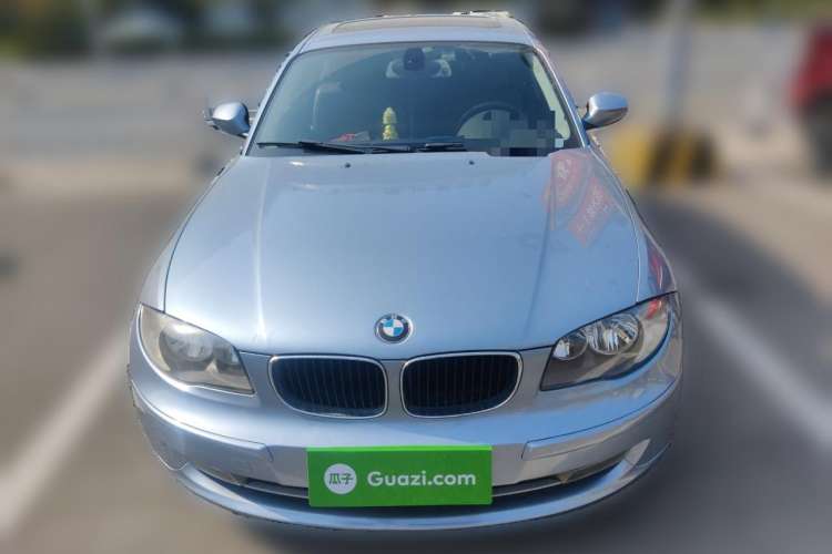 Used BMW 1 Series 2011 120i two-door coupe
