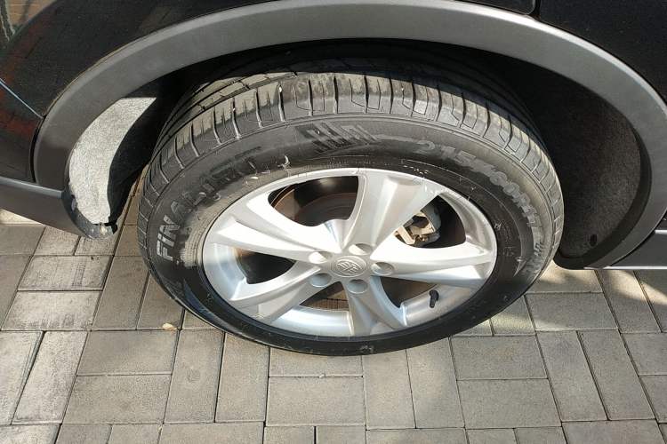 Used Bestune X80 2016 2.0L Manual Luxury Edition
