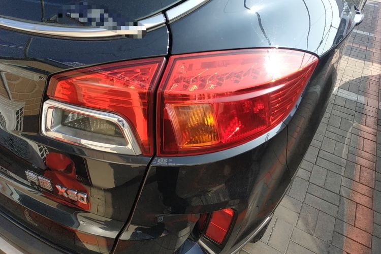 Used Bestune X80 2016 2.0L Manual Luxury Edition
