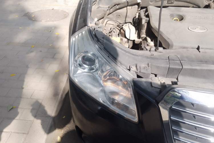 Used Bestune B70 2010 2.0L automatic luxury version
