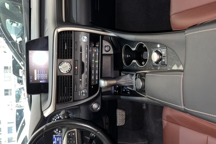 Used Lexus RX 2016 300 Two-Wheel Drive Elite Version China V Standard
