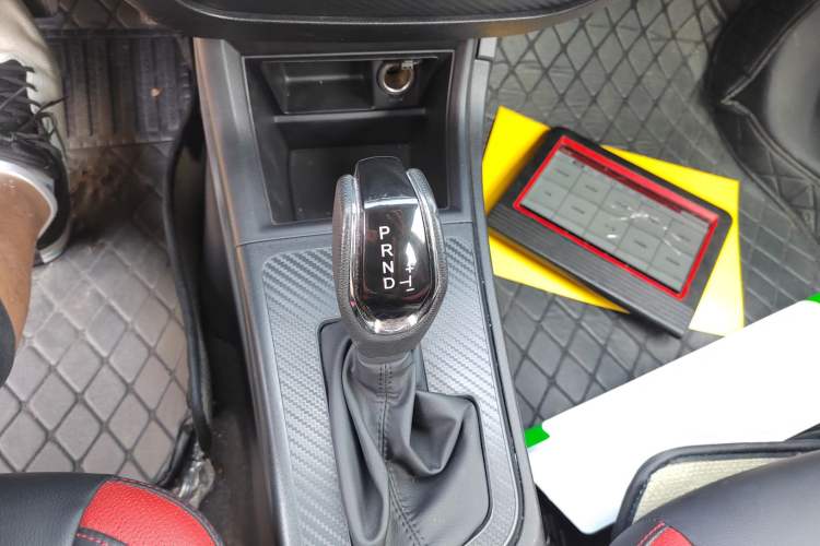 Used Luxgen U5 SUV 2017 1.6L CVT Knight Edition
