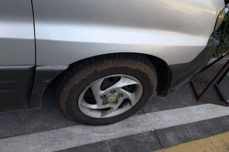 Used JAC Refine 2015 1.9T Shuttle Long-Wheelbase Comfort Model HFC4DB1-2C
