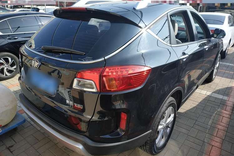 Used Bestune X80 2016 2.0L Manual Luxury Edition
