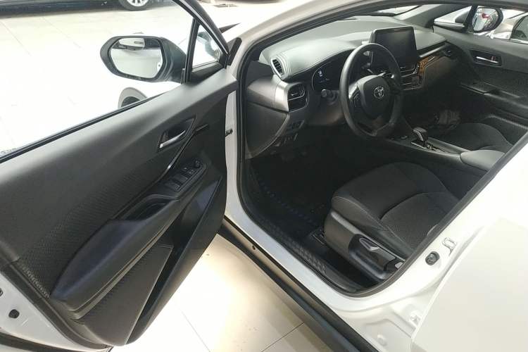 Used Toyota C-HR EV 2020 Leading Edition
