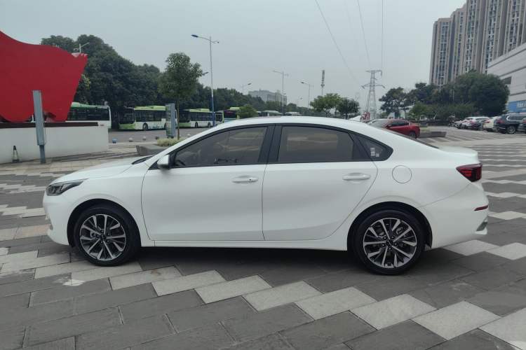 Used Kia K3 2021 1.4T DCT GT-Line Struggle Connected Edition
