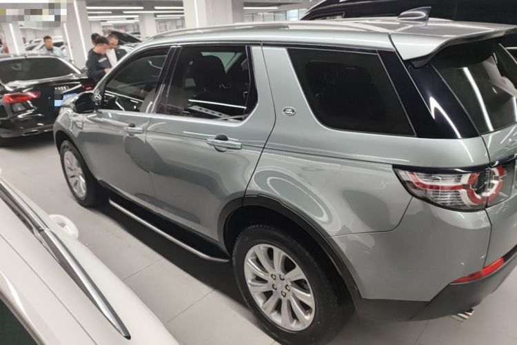 Used Land Rover Discovery Sport 2019 240 PS SE Version China VI Standard