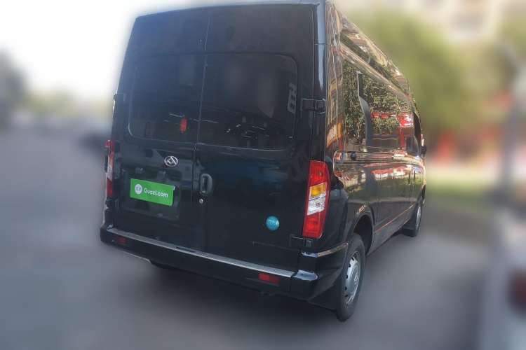 Used SAIC MAXUS  2021 2.0T Manual Classic Aoyuntong 127 PS Mid-axle Mid-roof 6/7/8/9-Seater