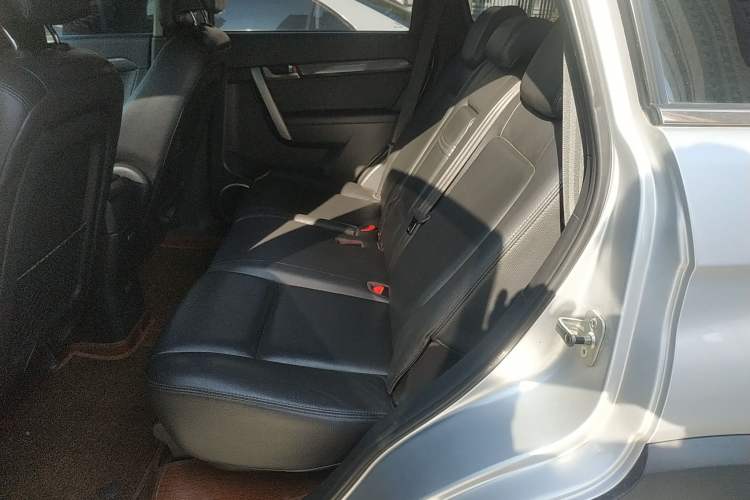 Used Chevrolet Captiva 2010 3.2 AT 7-Seater Flagship Edition
