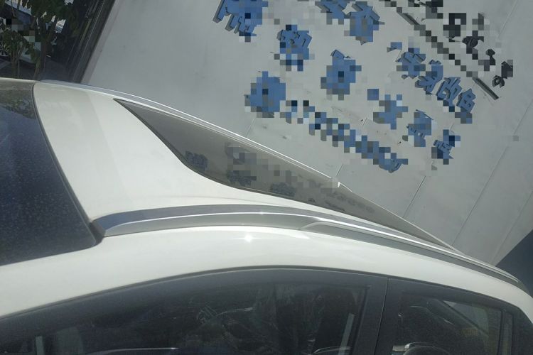 Used Hycan Z03 2022 510 km Range Trendy Cool Version 160 kW 61.13 kWh