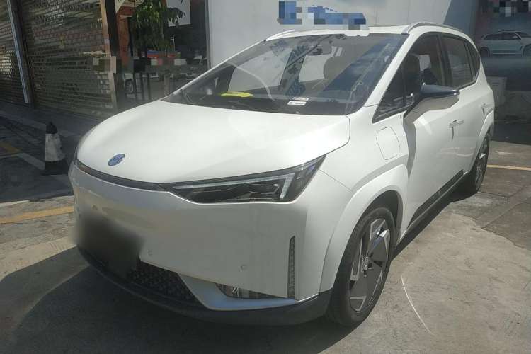 Used Hycan Z03 2022 510 km Range Trendy Cool Version 160 kW 61.13 kWh
