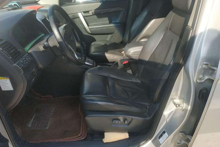 Used Chevrolet Captiva 2010 3.2 AT 7-Seater Flagship Edition
