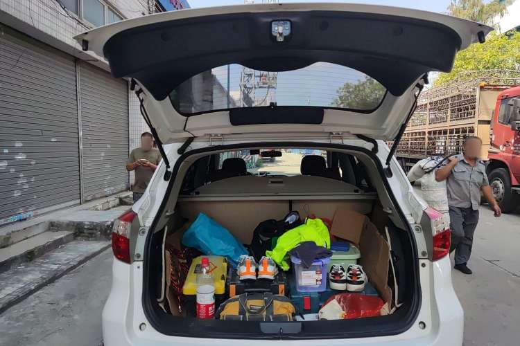 Used Venucia T70X 2015 2.0L CVT Smart Enjoyment Sport Edition
