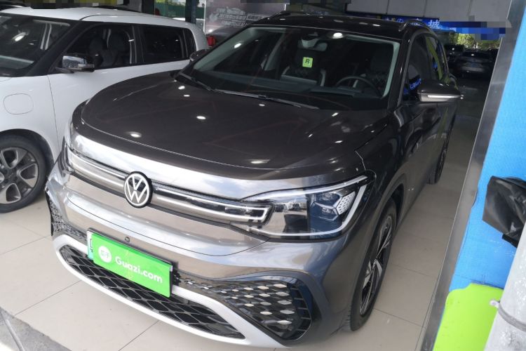 Used Volkswagen ID.6 CROZZ 2022 Long-Range PRO Edition