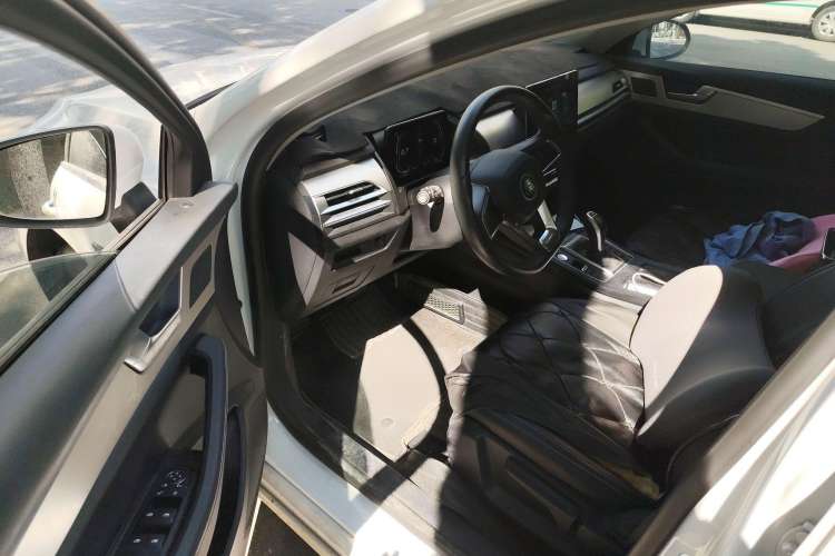 Used BYD Qin Pro 2020 Beyond Edition 1.5TI Automatic Prestige Version
