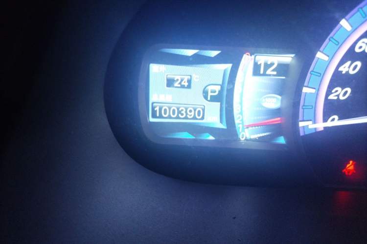 Used BYD S6 2011 2.4L Automatic Luxury Edition
