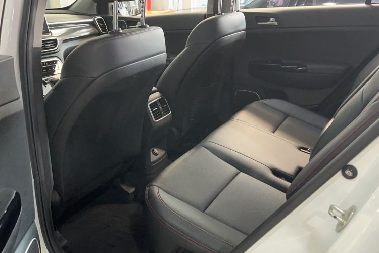 Used Kia KX5 2019 1.6T Automatic Two-Wheel Drive Luxury Edition
