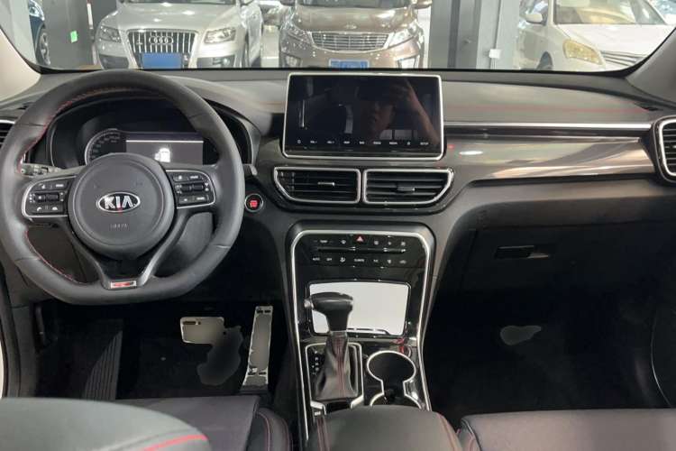 Used Kia KX5 2019 1.6T Automatic Two-Wheel Drive Luxury Edition
