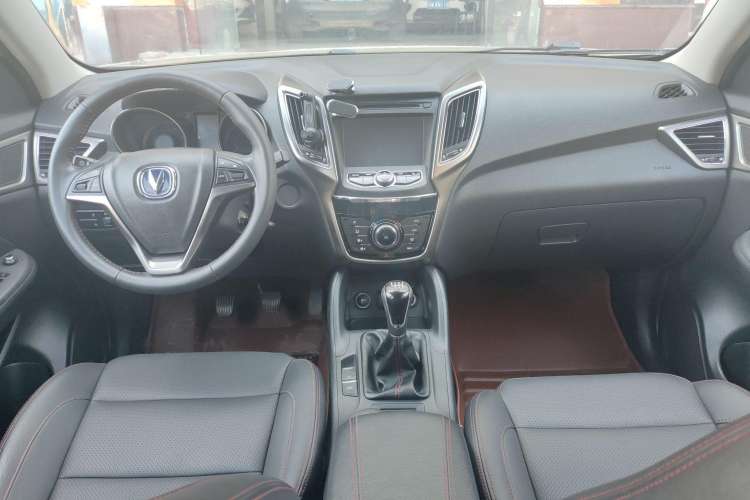 Used Changan CS75 2014 2.0L Manual Luxury Version China IV Standard