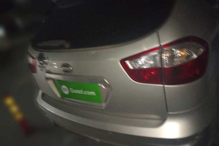 Used BYD S6 2011 2.4L Automatic Luxury Edition
