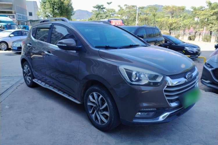 Used JAC Refine S2 2017 1.5L CVT Luxury Connect Edition