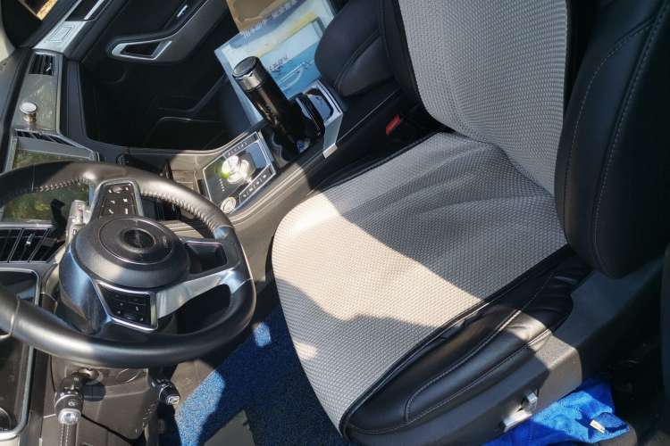 Used Zotye Domy X7 2017 Upgraded Edition 2.0T DCT Huangshan Model 7 Seats
