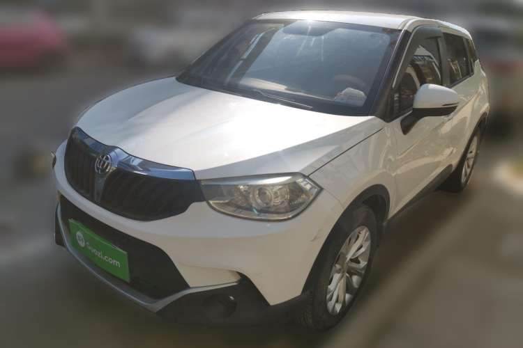 Used Brilliance V3 2015 1.5L Manual Elite Model