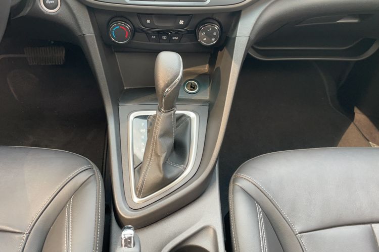 Used Buick Excelle GX 2018 18T Automatic Elite Model
