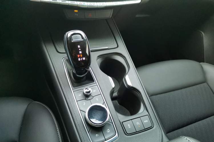 Used Cadillac XT4 2020 Revised Version 28T Two-Wheel Drive Tech Edition