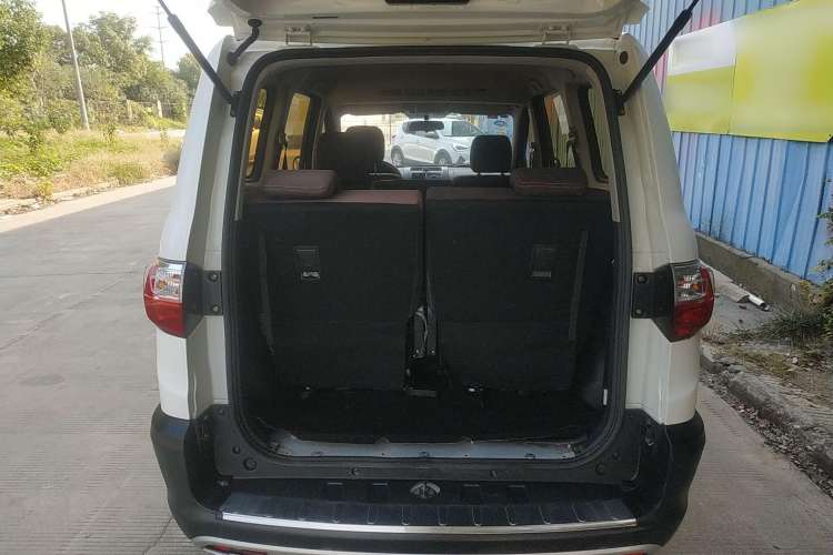 Used BAIC Weiwang M30 2017 1.5L M30PLUS Standard Type DAM15DL