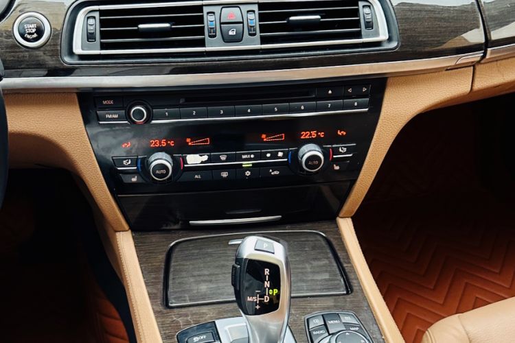 Used BMW 7 Series 2009 740Li Leading Model