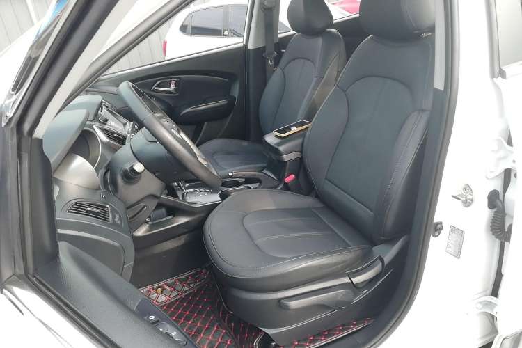 Used Hyundai ix35 2012 2.0L Automatic 4x4 Prestige Edition GLS