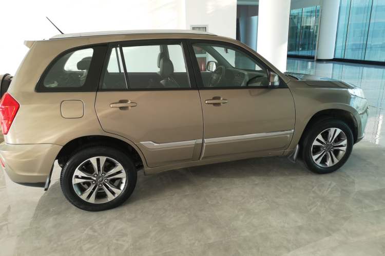 Used Chery Tiggo 3 2014 1.6L Manual Zhishang Edition

