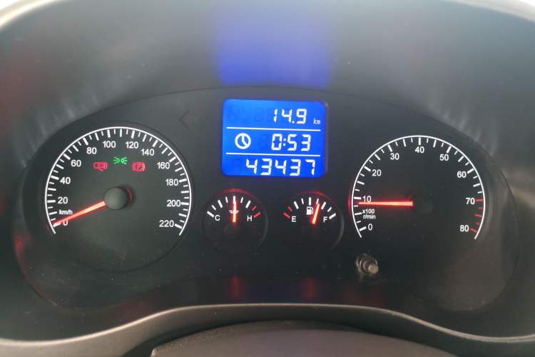 Used Chery Tiggo 3 2014 1.6L Manual Zhishang Edition
