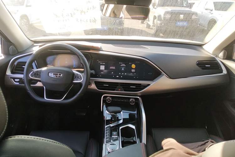 Used Geely Auto Monjaro S 2021 2.0TD DCT Two-Wheel Drive Lightning Edition
