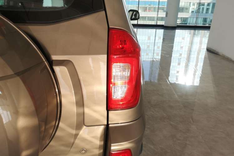 Used Chery Tiggo 3 2014 1.6L Manual Zhishang Edition
