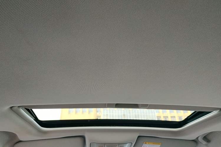 Used Roewe e550 2016 Deluxe Edition
