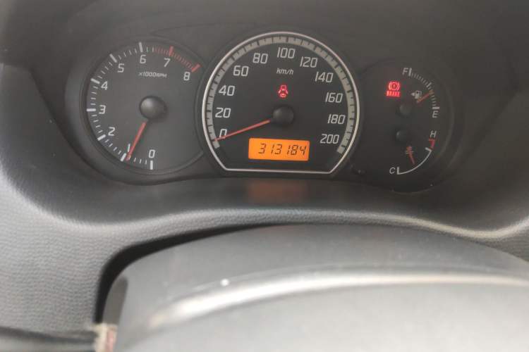 Used Suzuki Swift 2011 1.3L Manual Value Edition