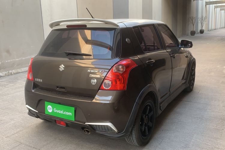 Used Suzuki Swift 2015 1.5L Automatic Limited Edition
