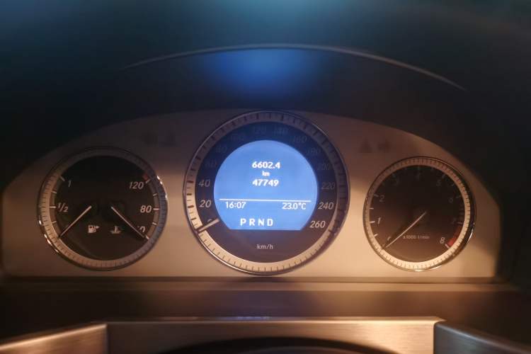 Used Mercedes-Benz GLK-Class 2012 GLK 300 4MATIC Dynamic Edition Instrument Cluster