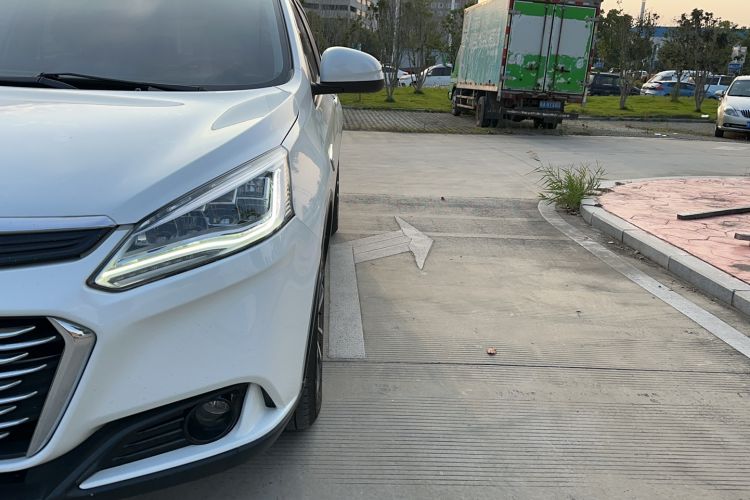 Used Luxgen U6 SUV 2017 Revised Version 1.6T Fashion Edition
