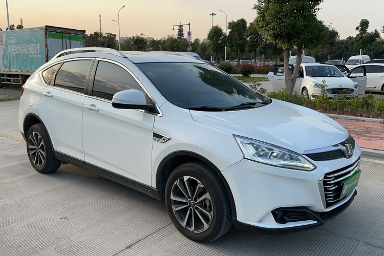 Used Luxgen U6 SUV 2017 Revised Version 1.6T Fashion Edition
