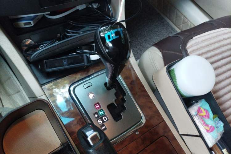 Used BYD G6 2012 1.5T Automatic Prestige Edition