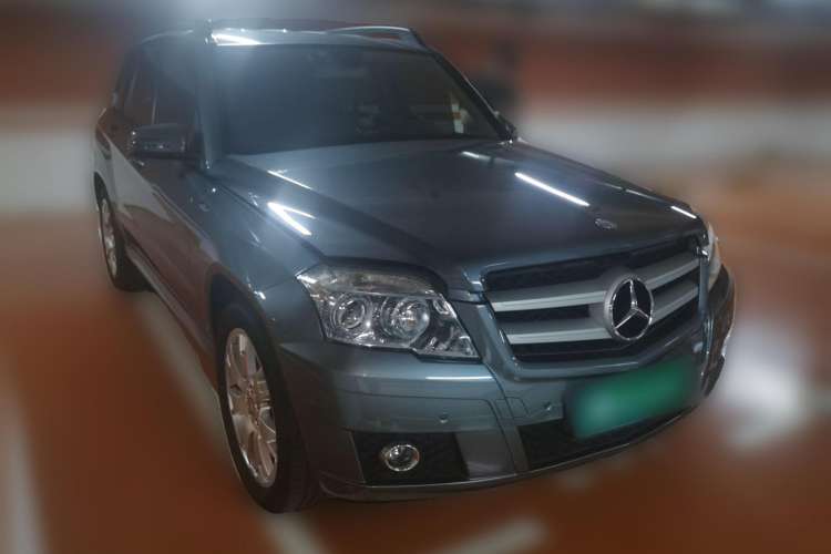 Used Mercedes-Benz GLK-Class 2012 GLK 300 4MATIC Dynamic Edition Front Right 45 Deg