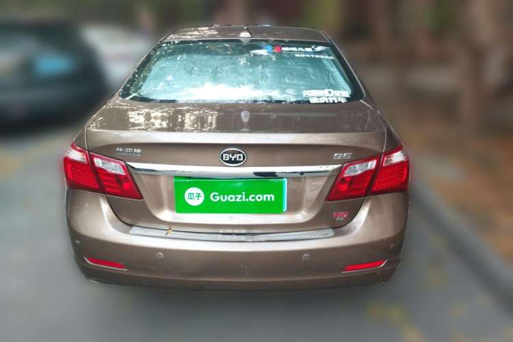 Used BYD G6 2012 1.5T Automatic Prestige Edition