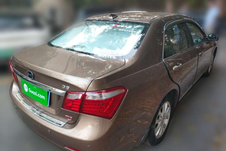 Used BYD G6 2012 1.5T Automatic Prestige Edition